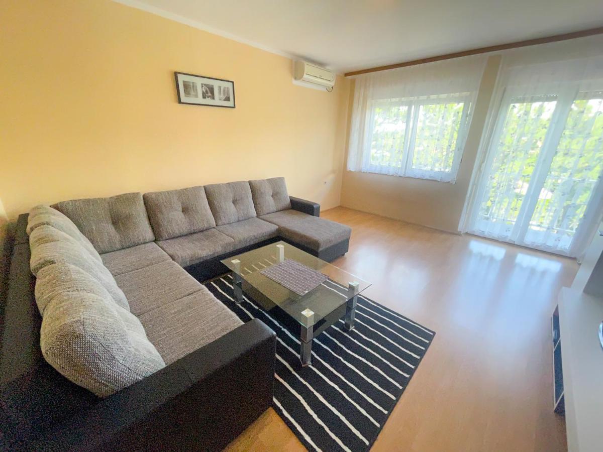 Apartmani Combaj Jadranovo Exteriér fotografie