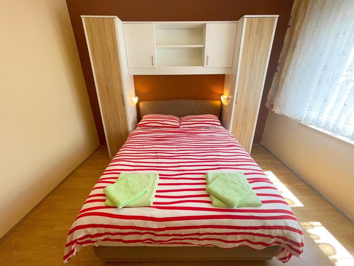 Apartmani Combaj Jadranovo Exteriér fotografie