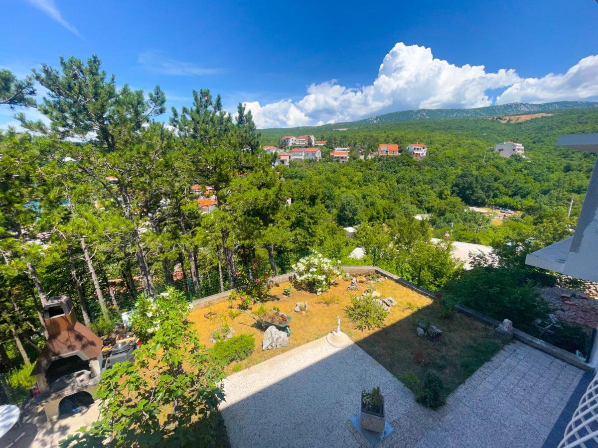 Apartmani Combaj Jadranovo Exteriér fotografie