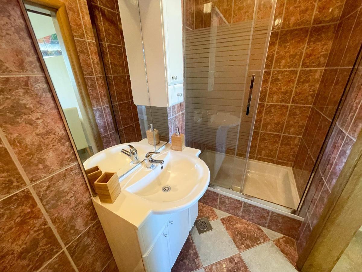 Apartmani Combaj Jadranovo Exteriér fotografie